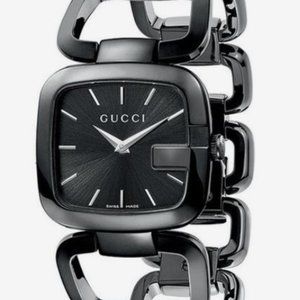 * NEW * stylish and elegant black Gucci watch